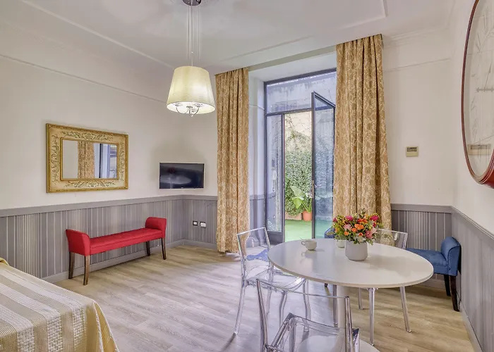 Lemon Garden Hotel 3*
