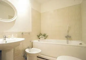 Lemon Garden 3* Roma